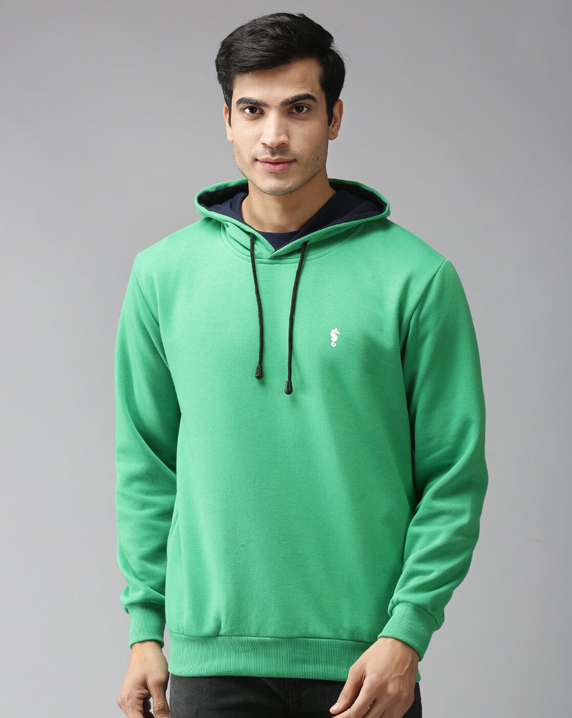 men green sweatshirt