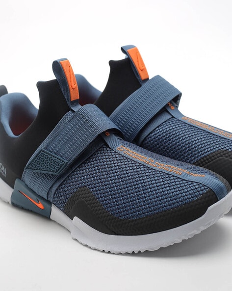 Nike velcro shoes outlet mens