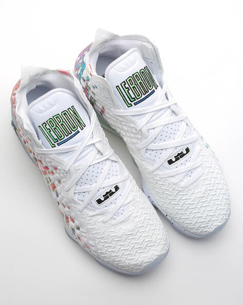 nike lebron shoes india