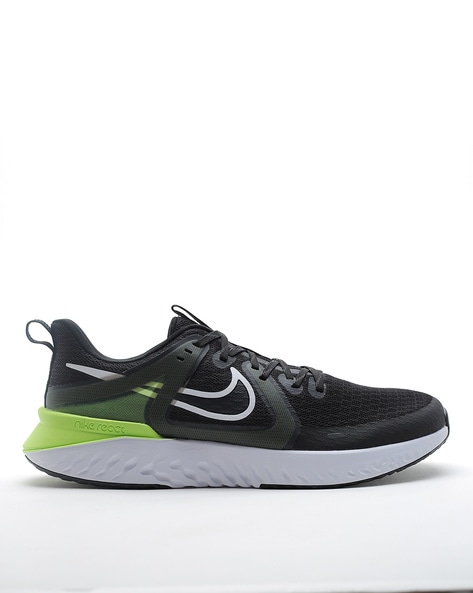 Buy Black Sports Shoes for Men by NIKE Online