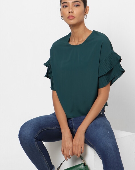 Top with Extended Tiered Sleeve