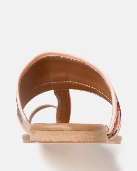 Printed Toe-Ring Sandals (Image - 3)