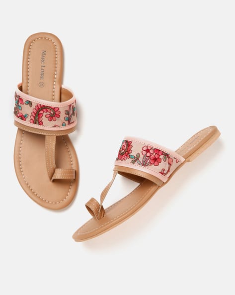 Printed Toe-Ring Sandals (Image - 2)