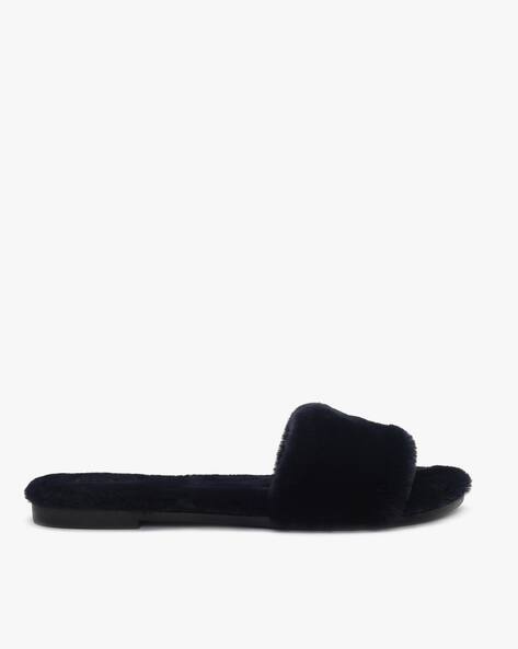 ajio flats