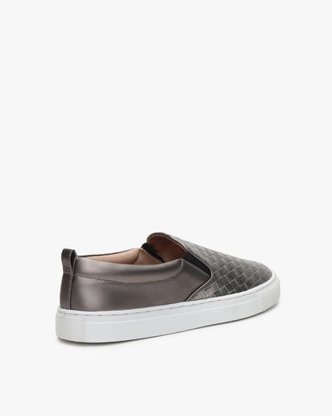 Basket-Weave Slip-On Casual Shoes (Image - 3)