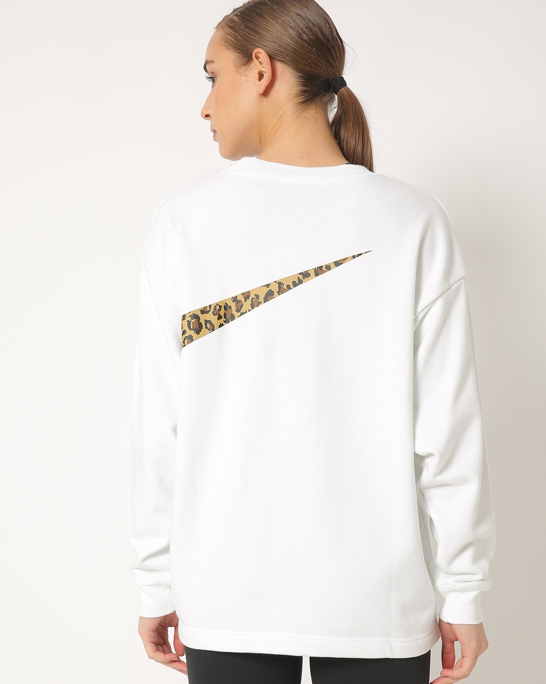 Nike animal crew discount sweatshirt