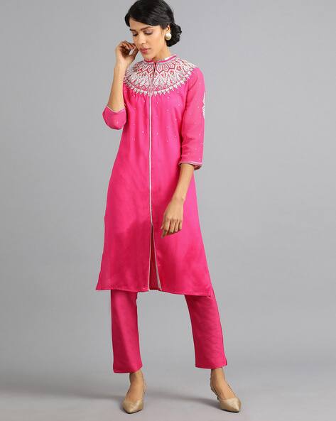 Wishful Straight Kurta with Embroidered Yoke