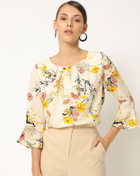 Tops & Tunics  HARPA Women's Floral Top with Bell Sleeves Size S