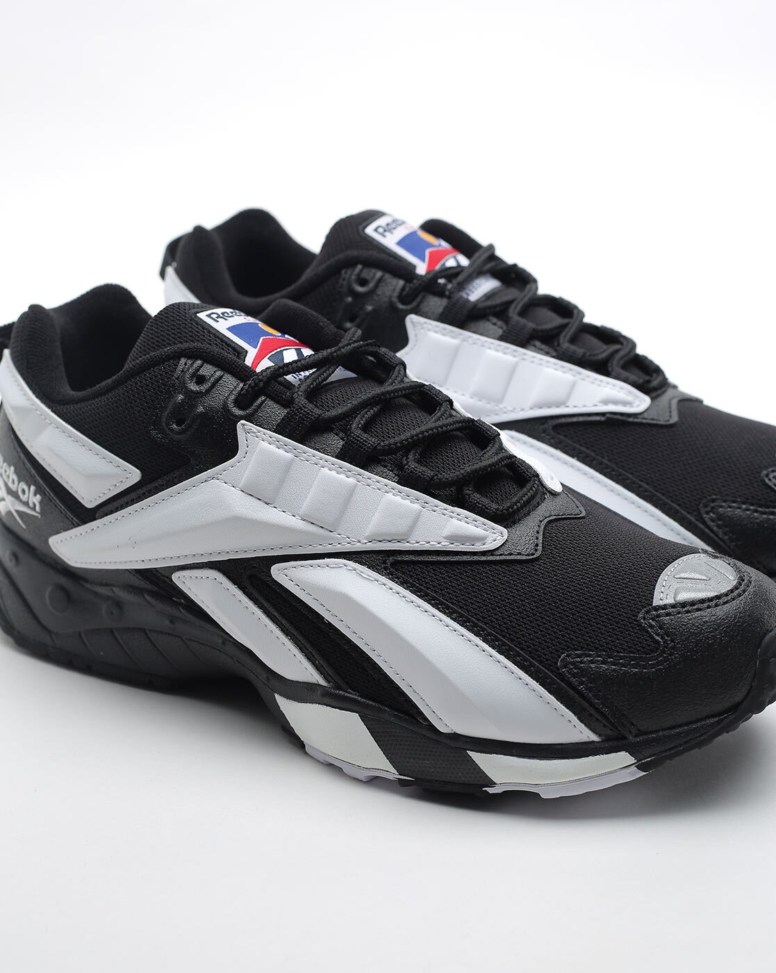 Reebok classic intv store 96