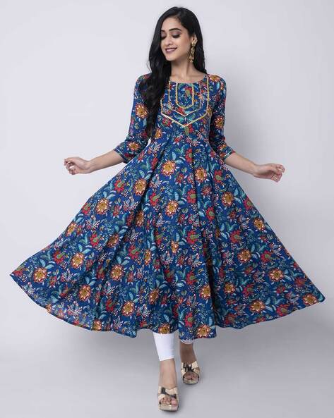 Floral Print Round-Neck Flared Kurta