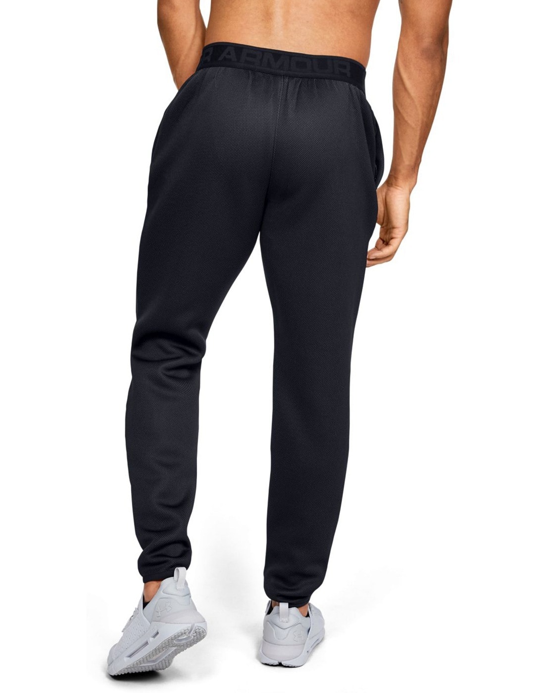 UNDER ARMOUR Solid Men Black Track Pants - Buy UNDER ARMOUR Solid Men Black Track  Pants Online at Best Prices in India | Flipkart.com