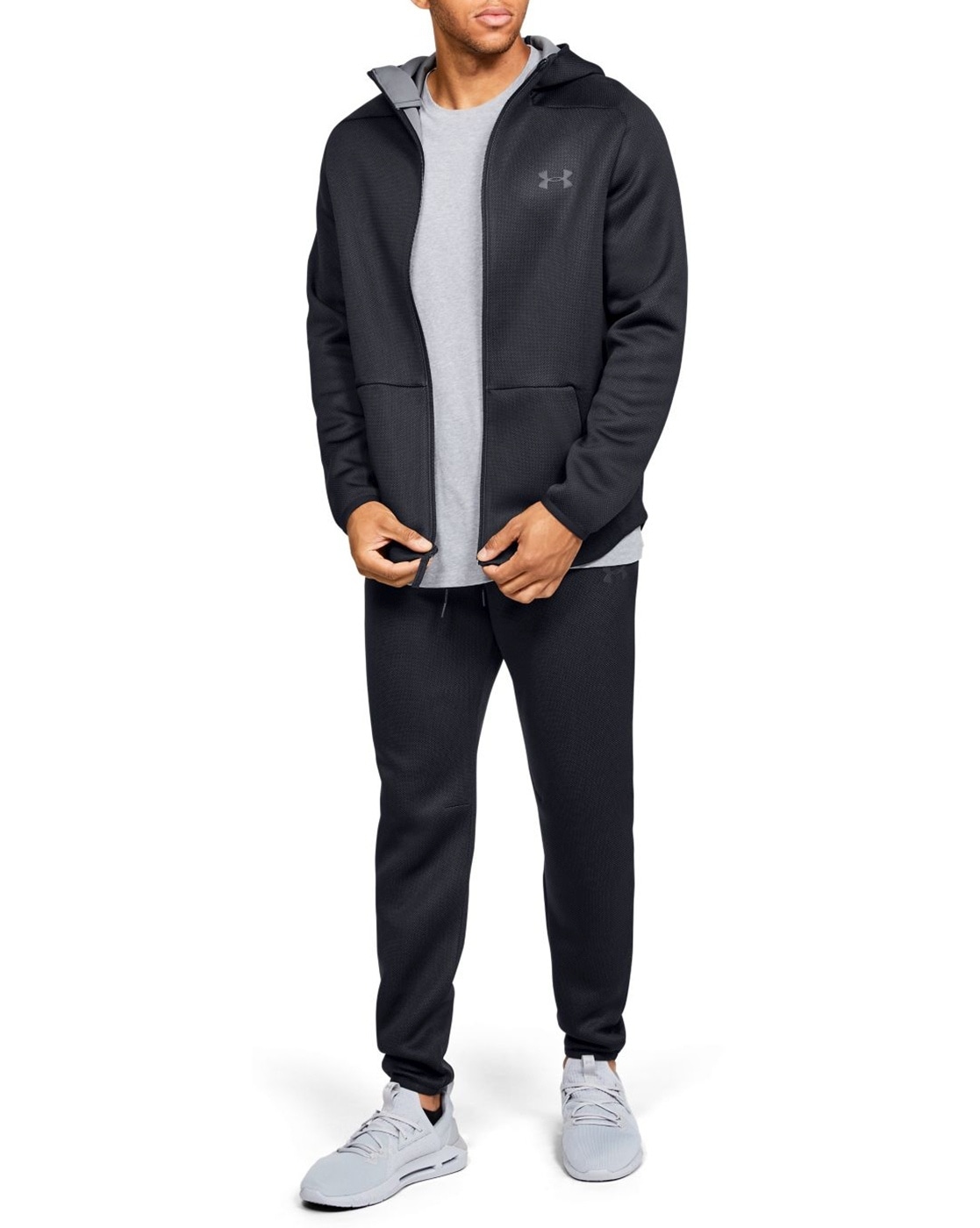 UNDER ARMOUR Checkered Men Black Track Pants - Buy UNDER ARMOUR Checkered  Men Black Track Pants Online at Best Prices in India | Flipkart.com