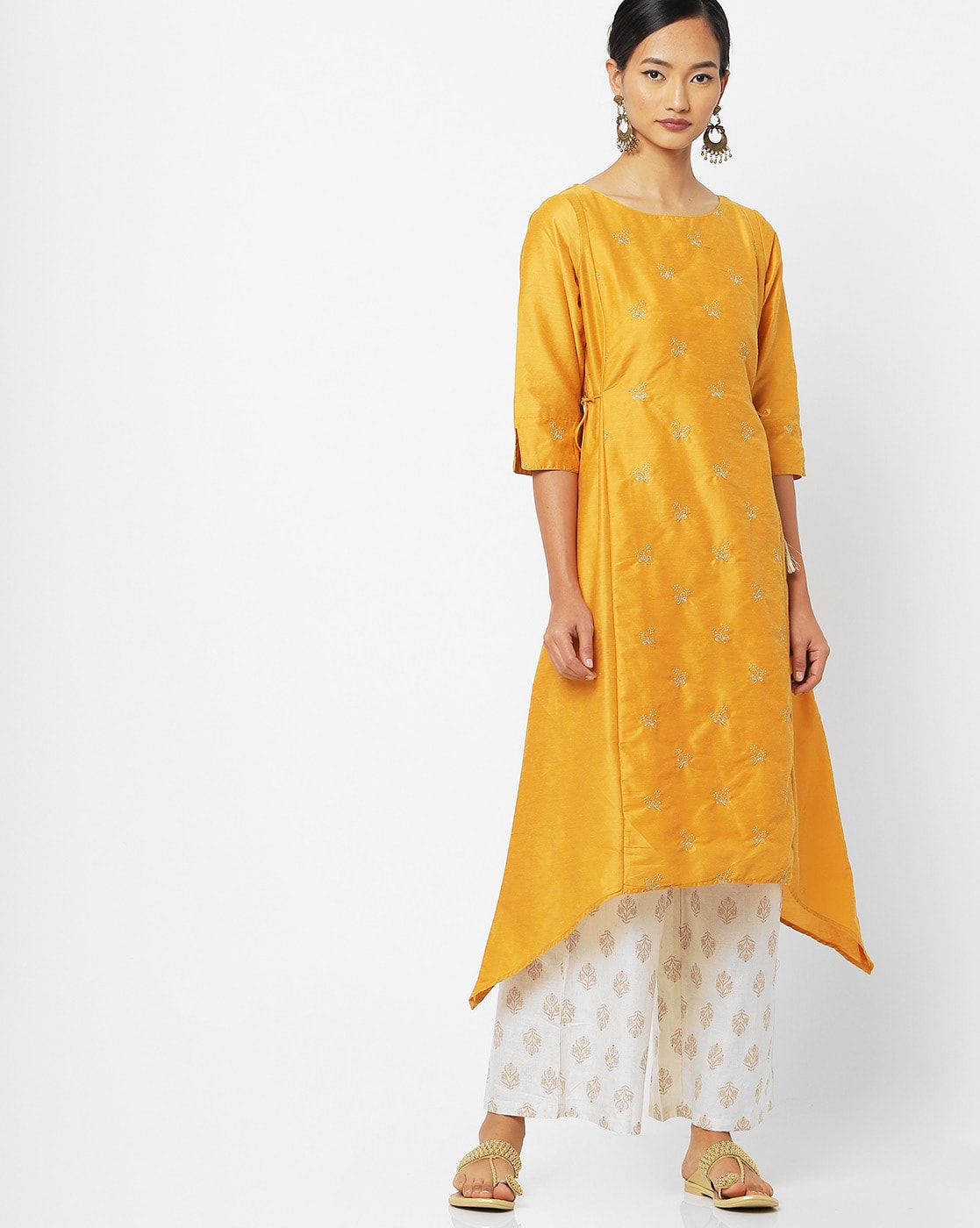 ajio yellow kurta set