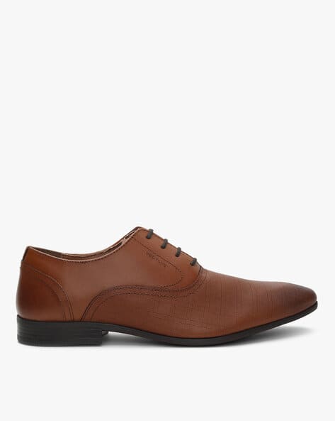 Plain-Toe Oxford Shoes (Image - 3)