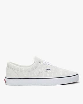 vans ajio
