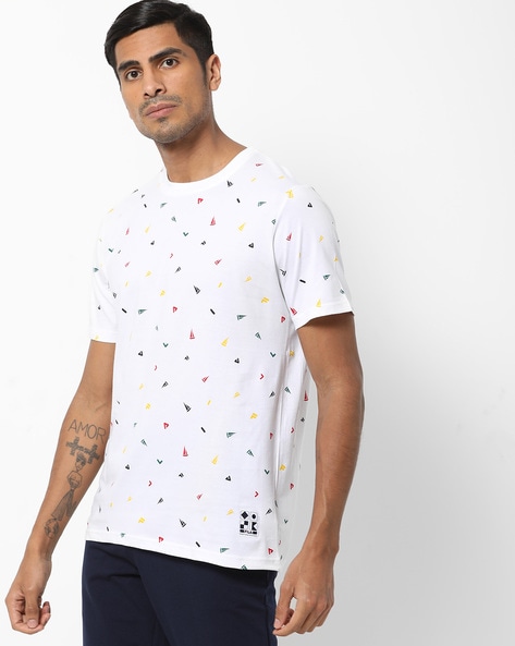 Buy White Tshirts for Men by FILA Online