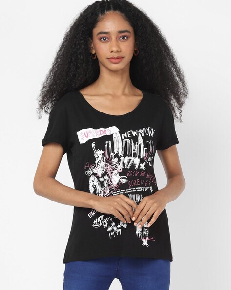 Buy Black Tshirts for Women by SUPERDRY Online