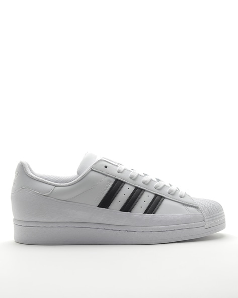 Pin on Looks com tenis adidas superstar branco