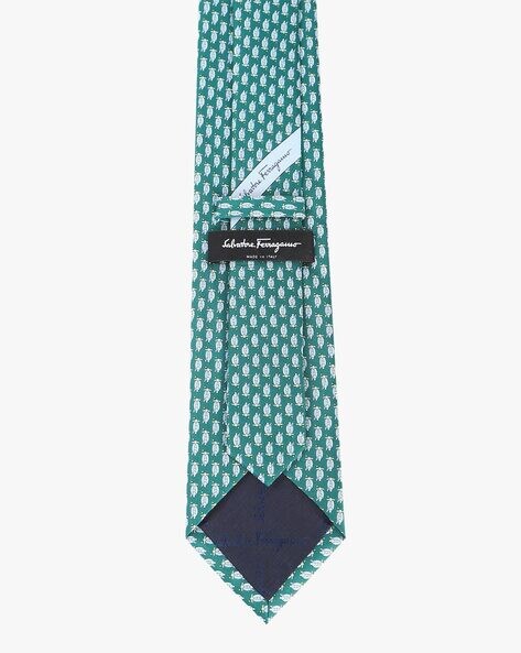 Green hotsell ferragamo tie