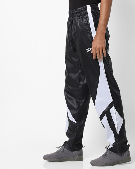Share more than 69 reebok classic trousers - in.cdgdbentre