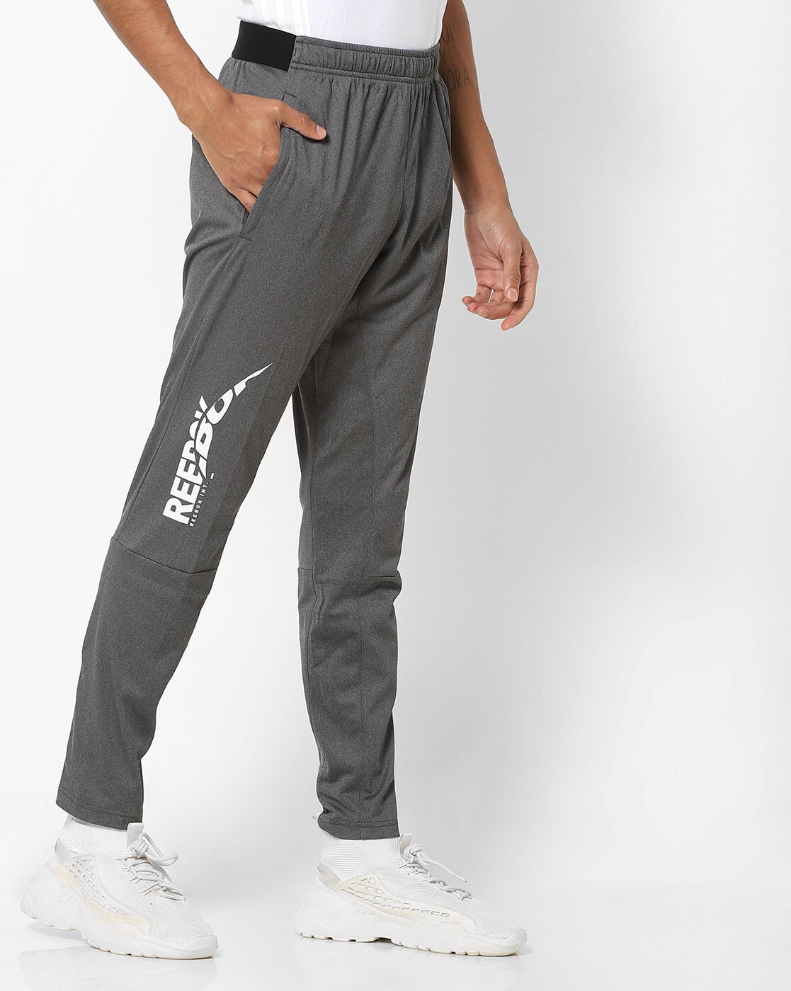 REEBOK MEN WOR KNIT PANT (FK6200) - SportsPlus Pakistan