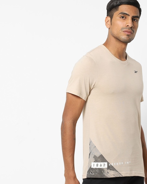 Tee shirt deals reebok beige