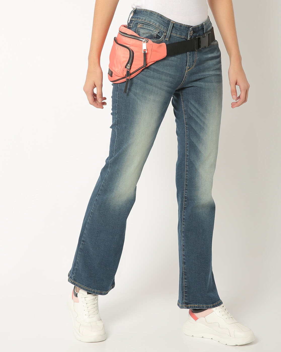 Buy Blue Jeans & Jeggings for Women by DENIZEN WOMENS Online 