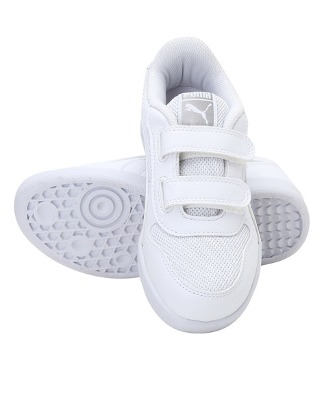 white shoes puma price