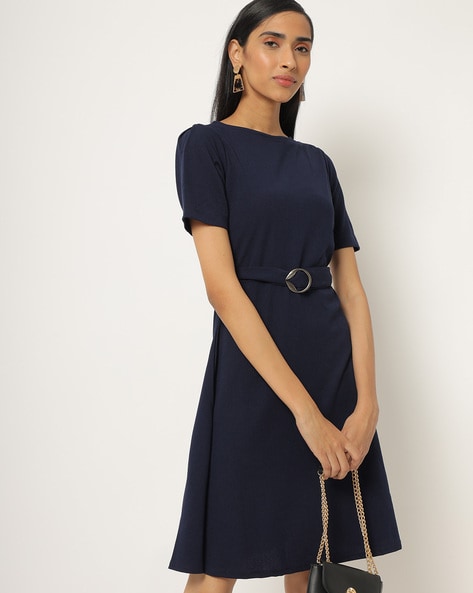 Belt for shop navy blue dress