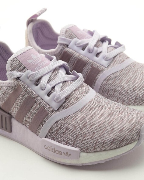 gray nmd r1 womens