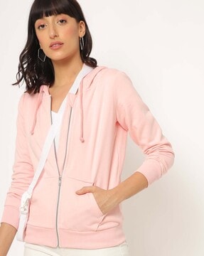 women's hooded sweatshirt with zipper pockets