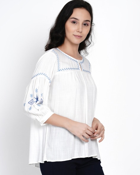 Embroidered Full Sleeve Ladies White Cotton Long Top, Size: S-XXL at Rs  365/piece in Jaipur