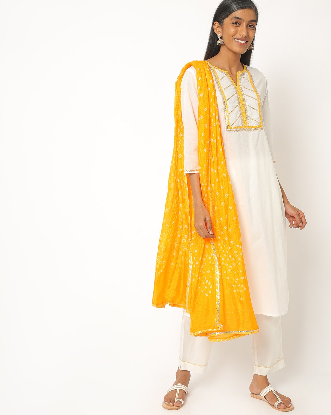 contrast dupatta with off white suit