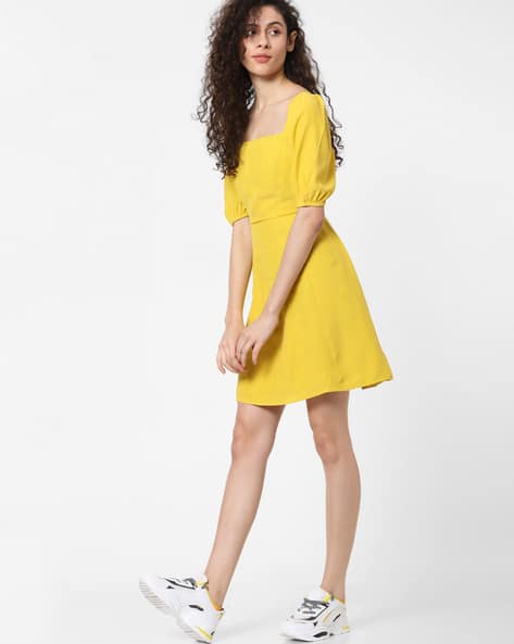 pretty yellow dresses