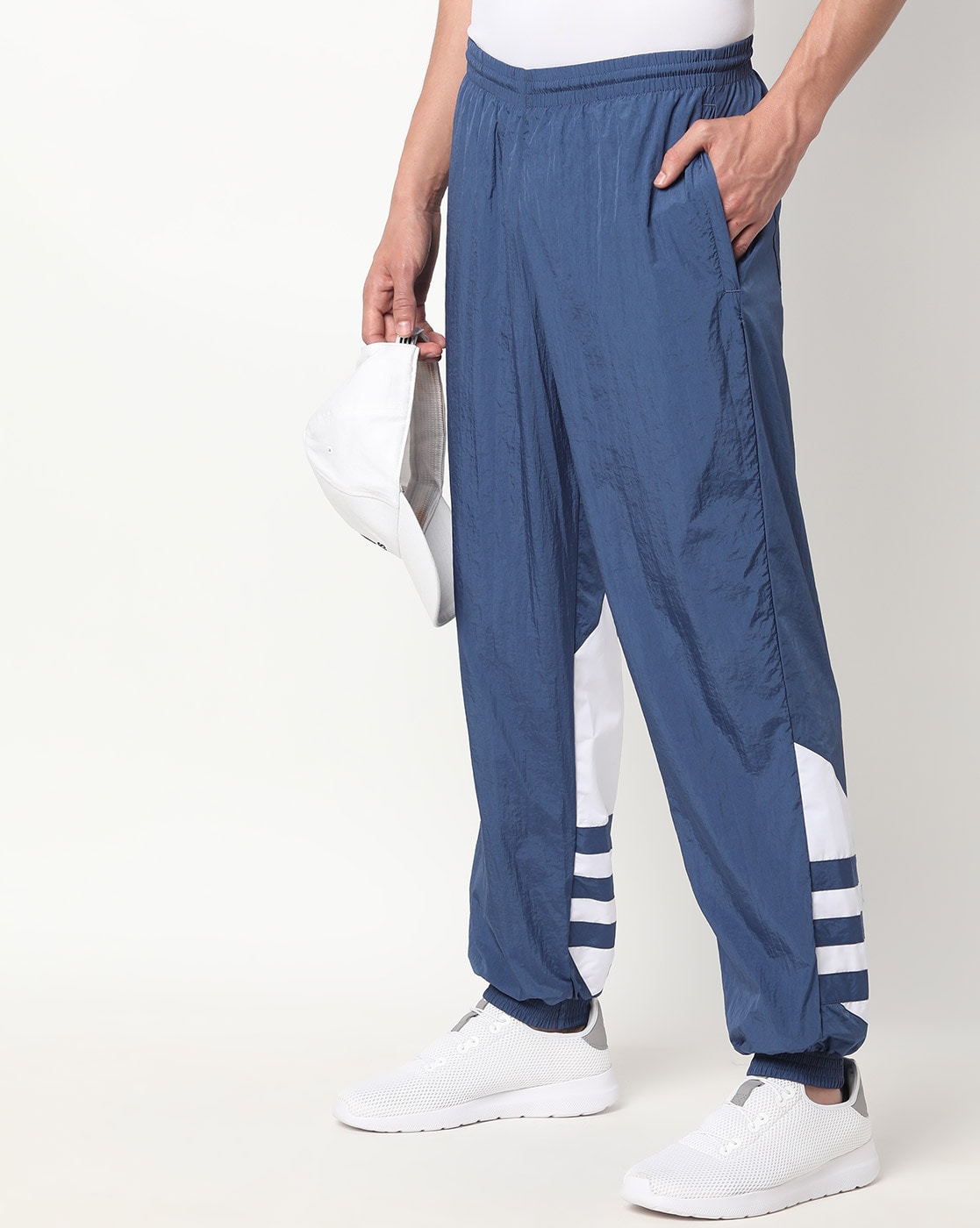 Buy Adidas Originals Black Regular Fit Trackpants for Men's Online @ Tata  CLiQ