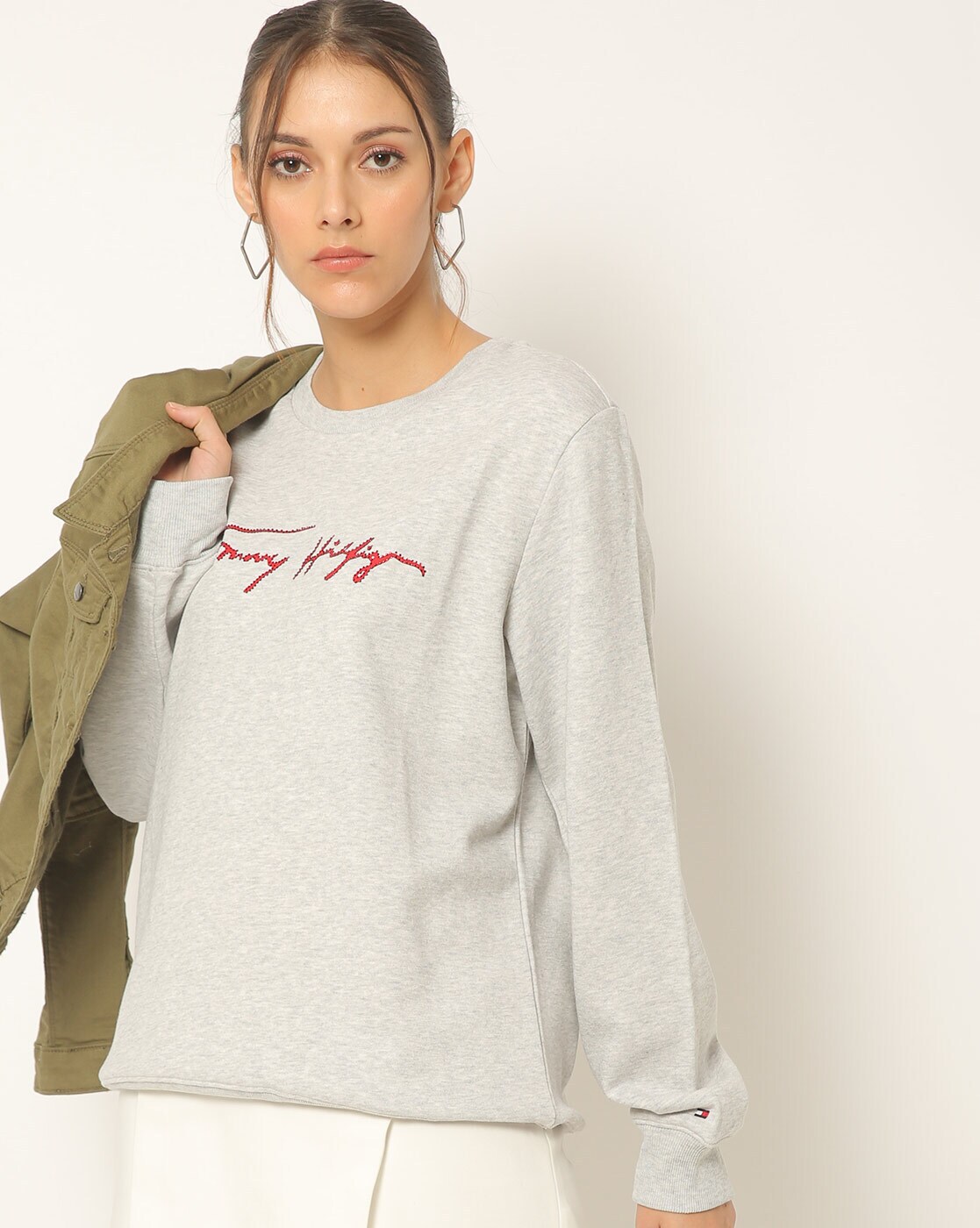 tommy hilfiger grey crew neck sweatshirt