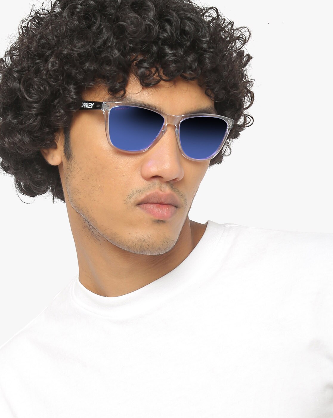 Frogskins™ Prizm Sapphire Lenses, Crystal Clear Frame Sunglasses | Oakley®  GB