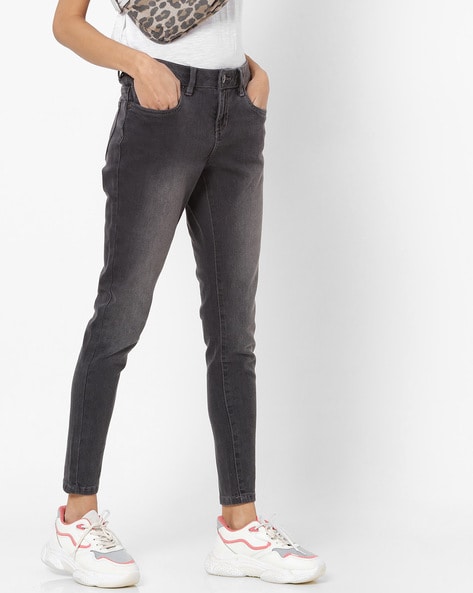 Buy BLUE ANKLE LENGTH STRAIGHT FIT JEANS for Women Online in India-sonthuy.vn