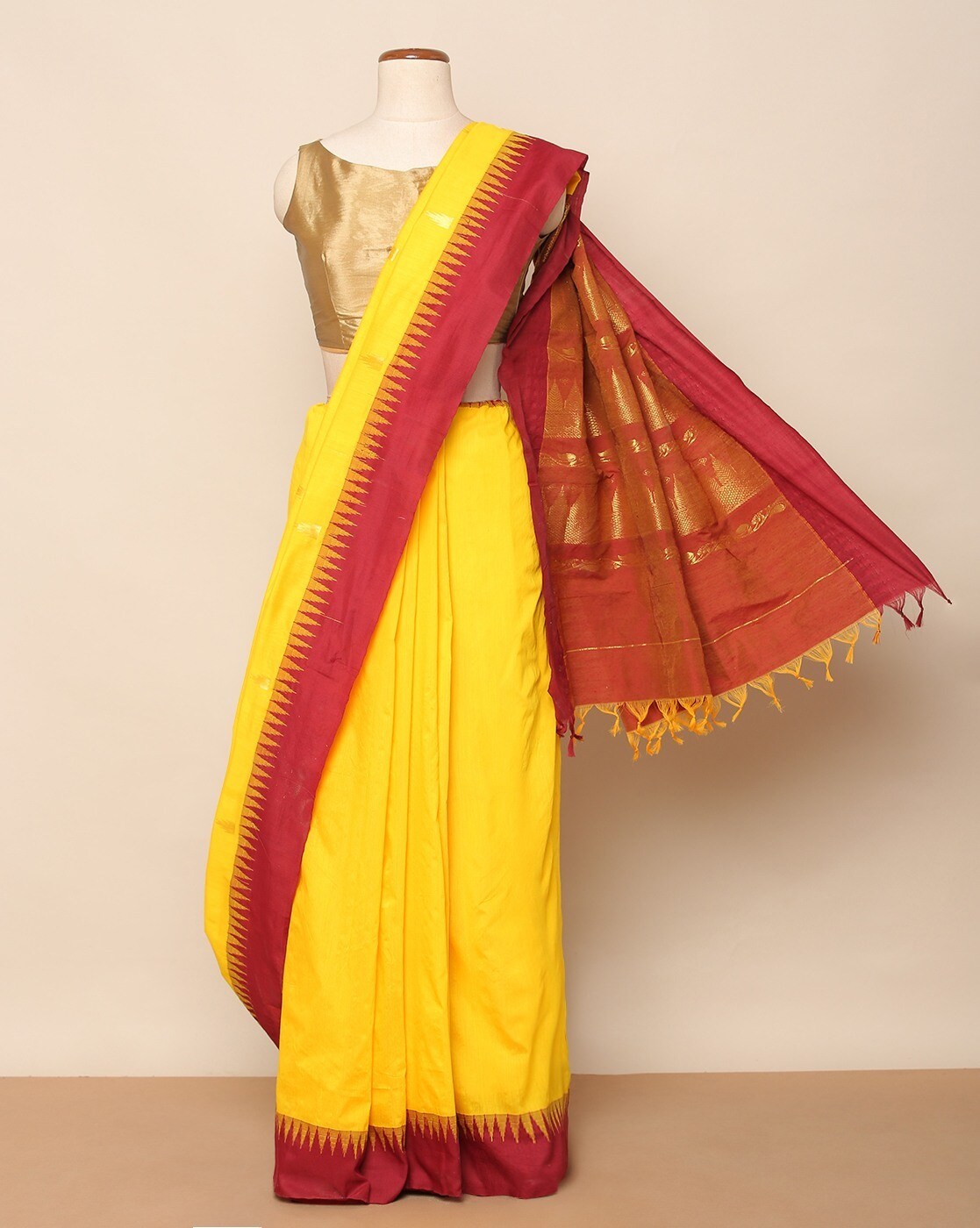 Buy Purple Sarees for Women by Indie Picks Online | Ajio.com