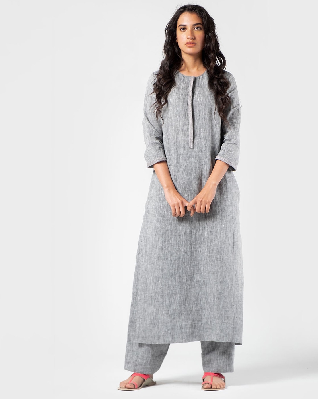 grey kurta white salwar