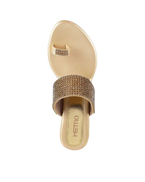 Metro Tan Ethnic Sandals Price in India, Full Specifications & Offers |  DTashion.com