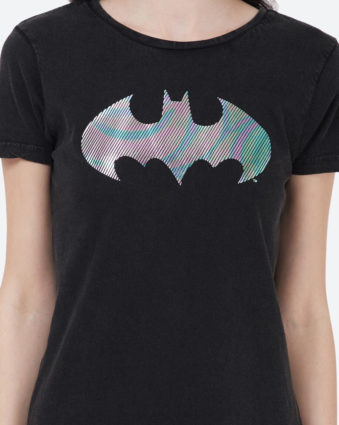Buy The Souled Store Men Official Batman Wayne Industries Black Drop Cut T- Shirts Online