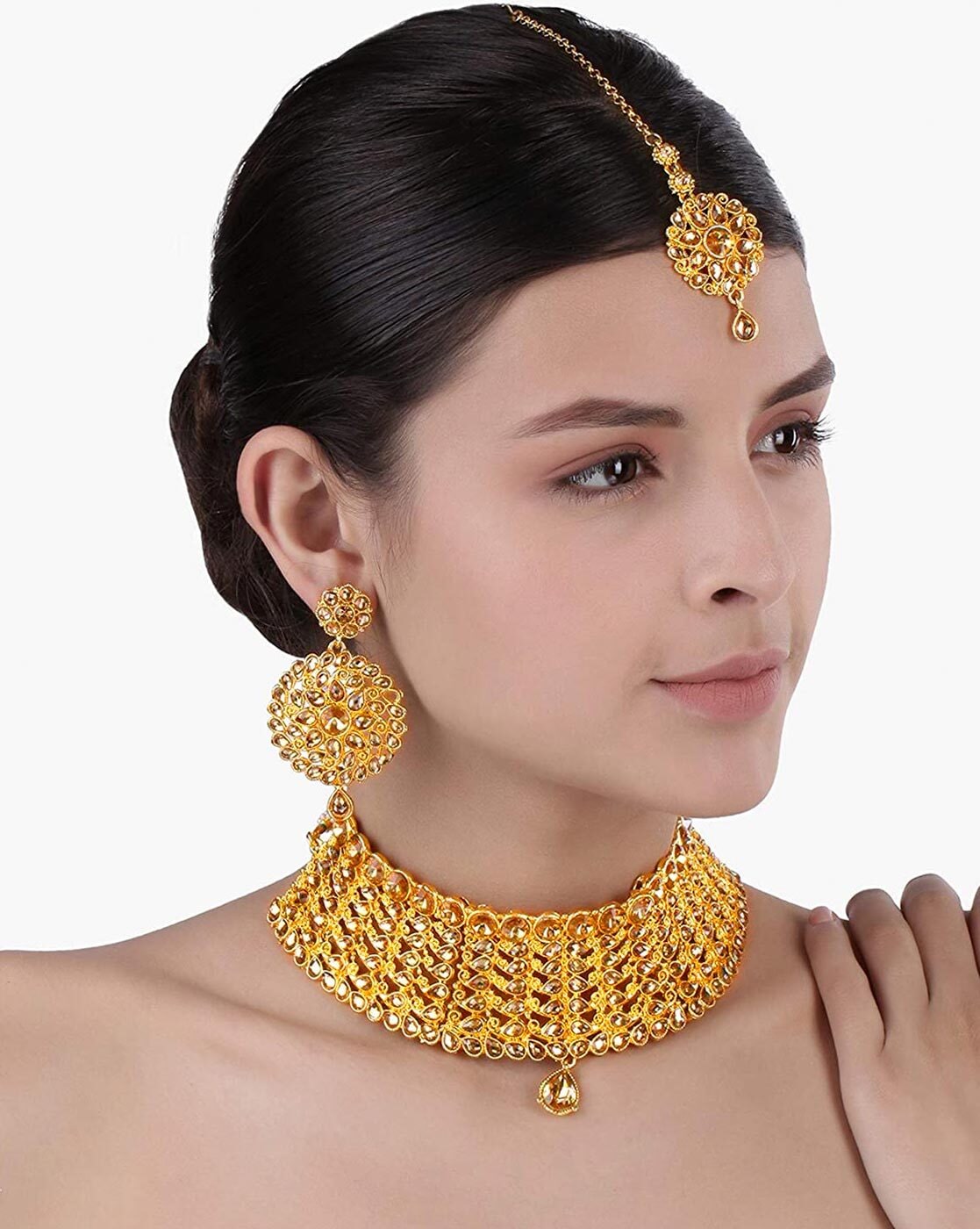 Choker necklace deals with maang tikka