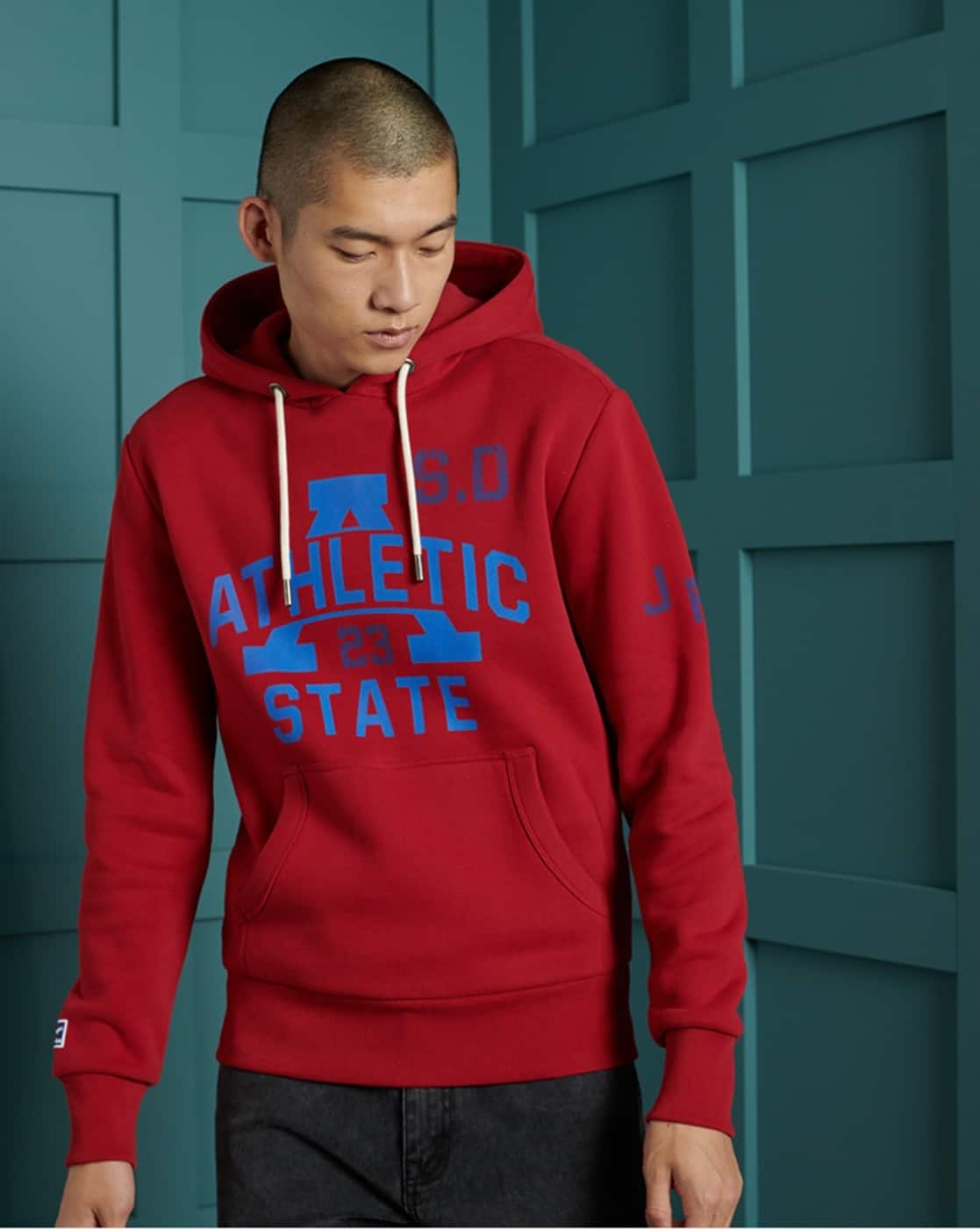 maroon superdry hoodie