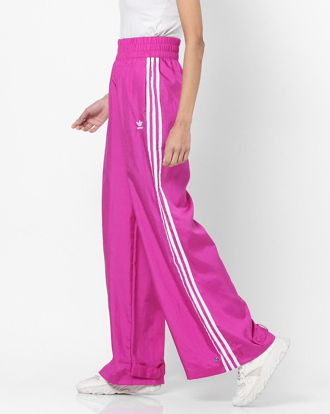 Buy adidas Slim Trousers online  Women  8 products  FASHIOLAin