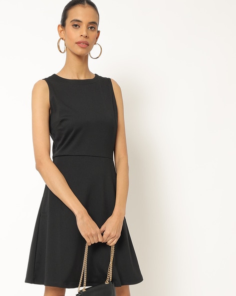 gap little black dress