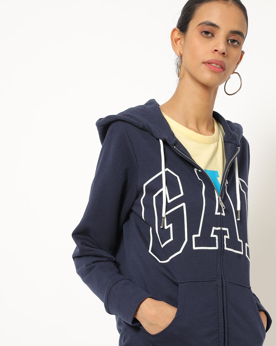 ajio gap sweatshirt