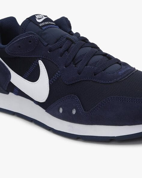 nike navy runners