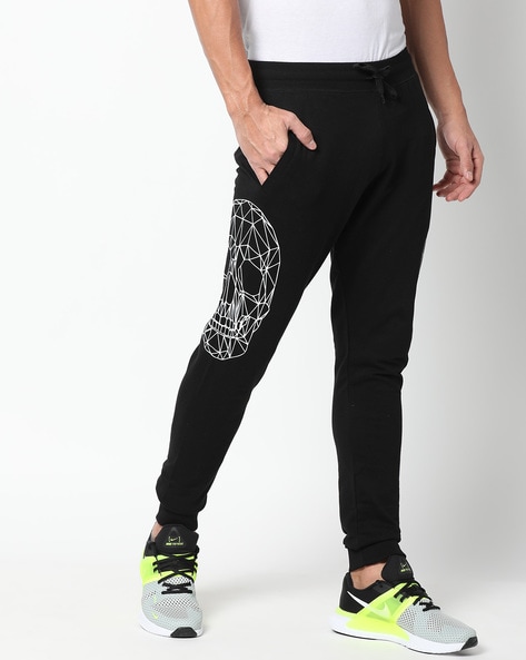 Skull discount print joggers