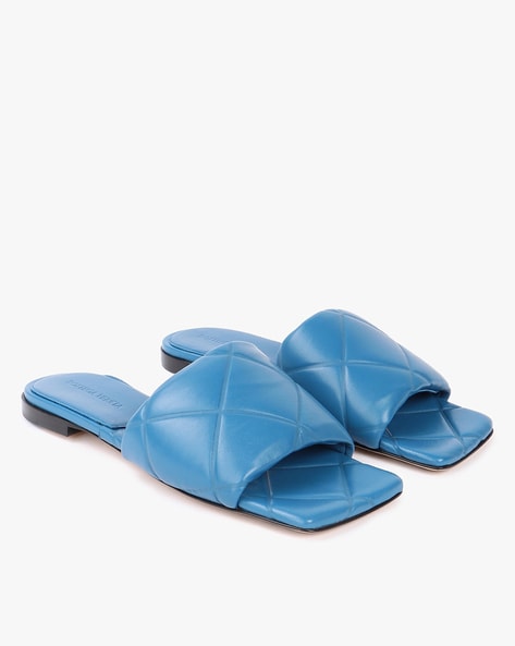 Bottega veneta best sale flip flops